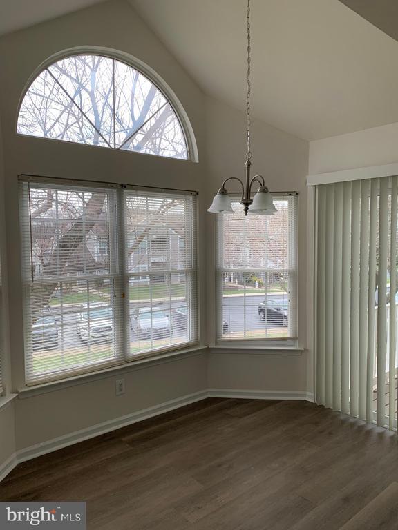 Building Photo - 1905 Bennett Pl