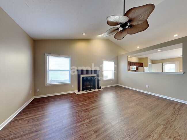 Building Photo - 12305 Driftstone Dr