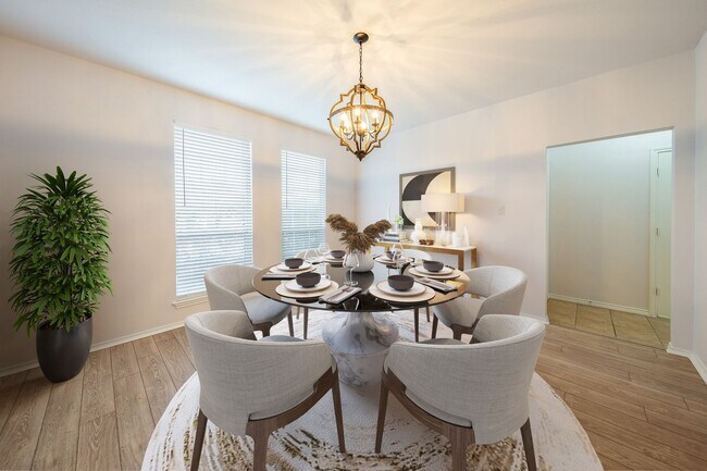 Foto del edificio - FREE RENT!!!  WE'RE OFFERING A MOVE IN SPE...