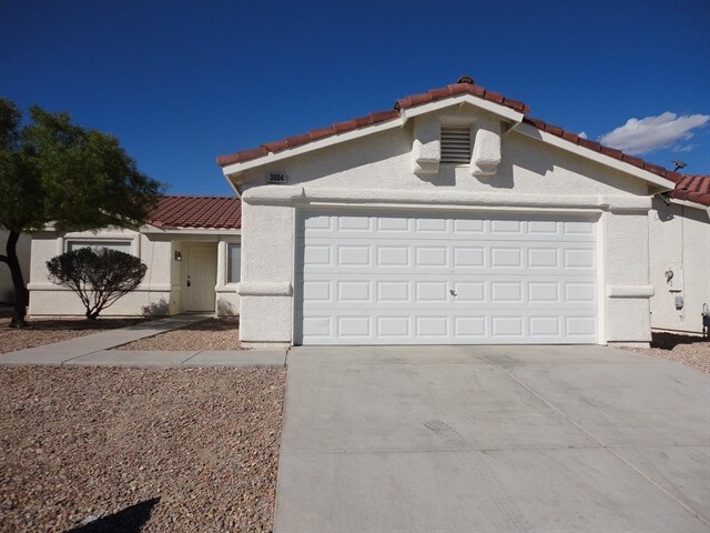 Foto principal - 3004 Fern Crest Avenue