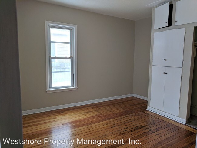 Building Photo - 4 br, 1 bath House - 973 Ireland Ave.