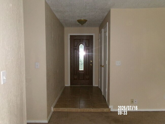 Foto del edificio - Terrace Hills!!