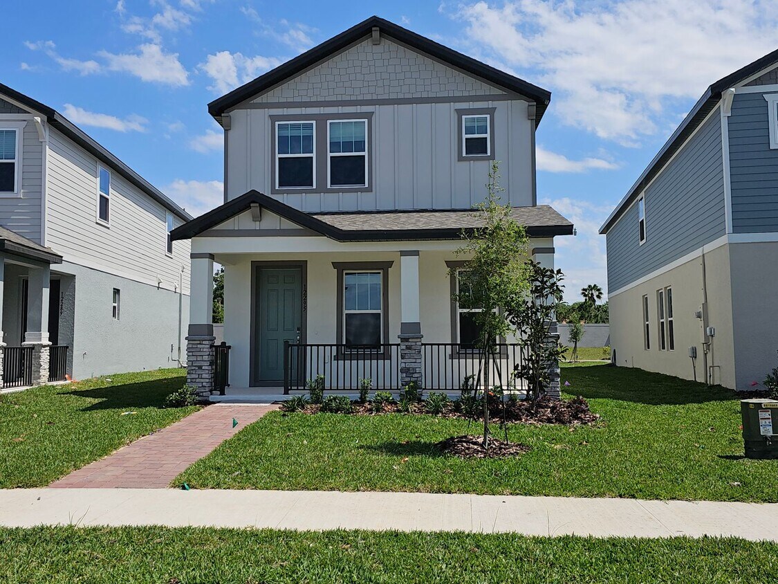 Foto principal - Brand New 3-Bed 2.5-Bath Home For Rent in ...