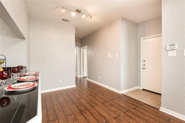 Foto del edificio - 7340 Skillman St