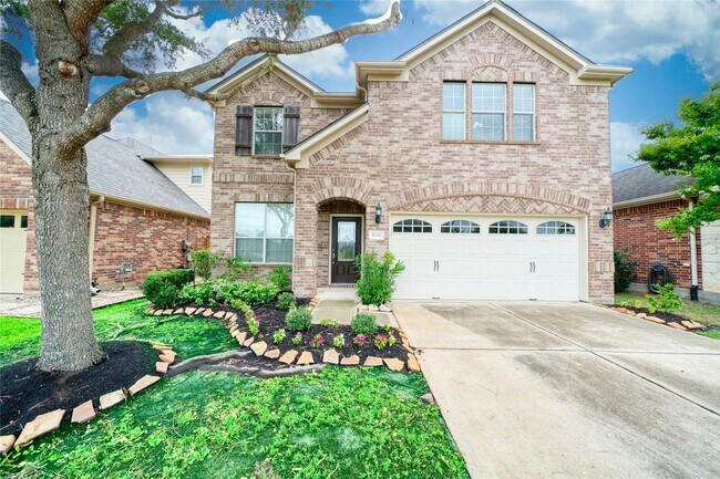 Foto del edificio - 6319 Burgess Heights Ln