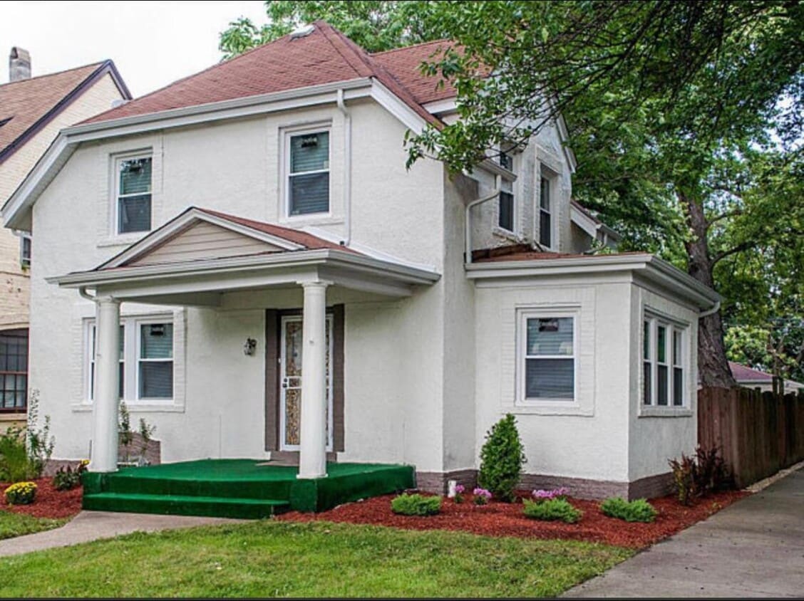 8759 S Michigan Ave, Chicago, IL 60619 House Rental in Chicago, IL