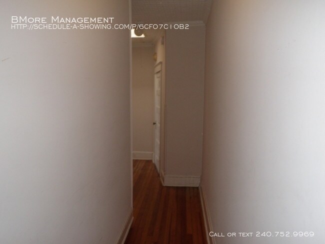 Building Photo - Cozy Studio with great natural light