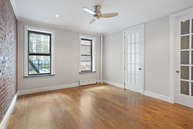 Building Photo - 340 East 18th Street (1st & 2nd Ave), #3A
