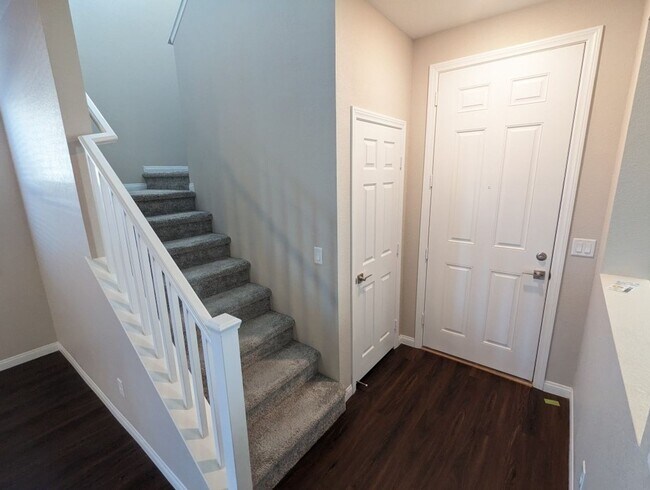 Foto del edificio - 3518 Montepulciano Ln