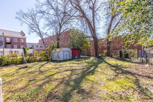 Building Photo - 2674 Napier Ave