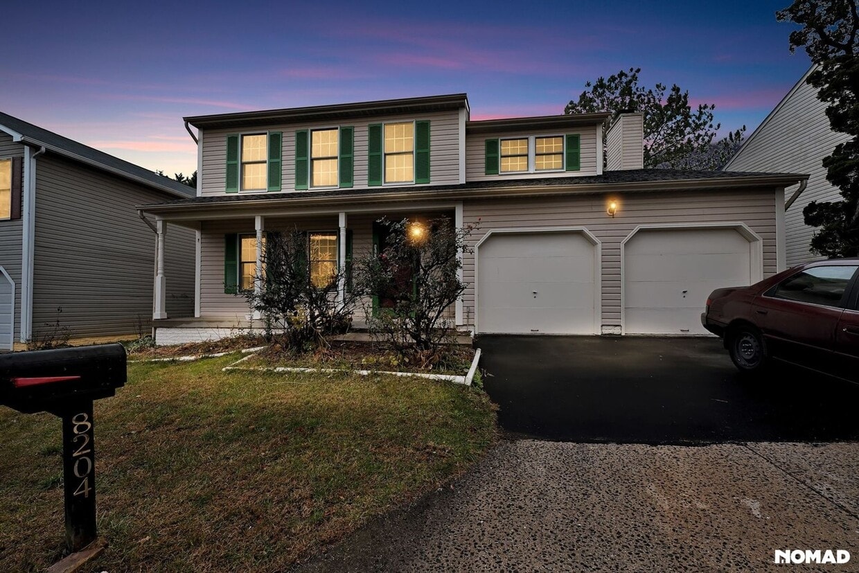 Foto principal - 8204 Coneflower Way