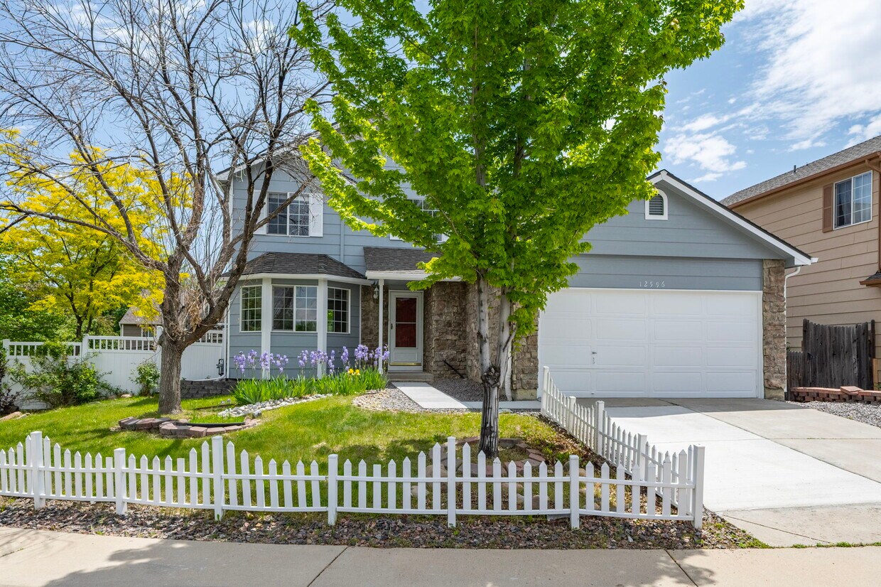 Primary Photo - 12596 Elm Ln