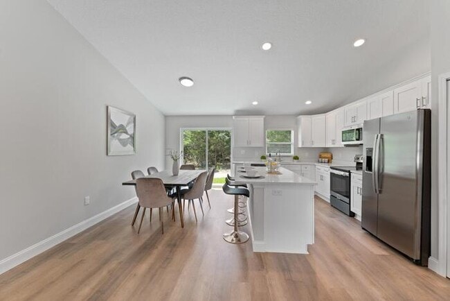 Building Photo - 2220 169th Pl