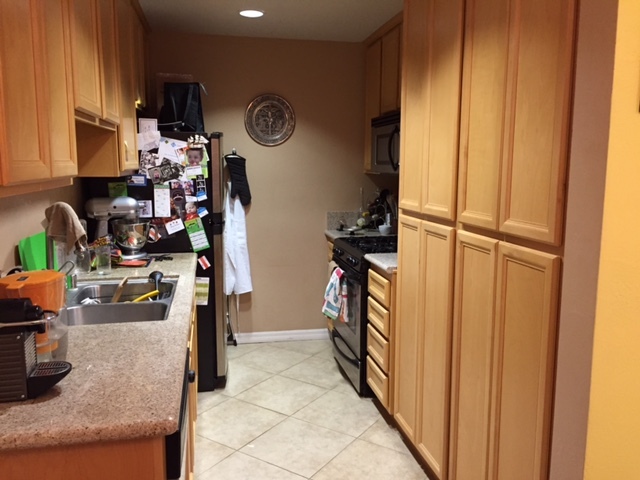 Lots of cabinet space in kitchen and stainless steel appliances - 3647 Jasmine Ave