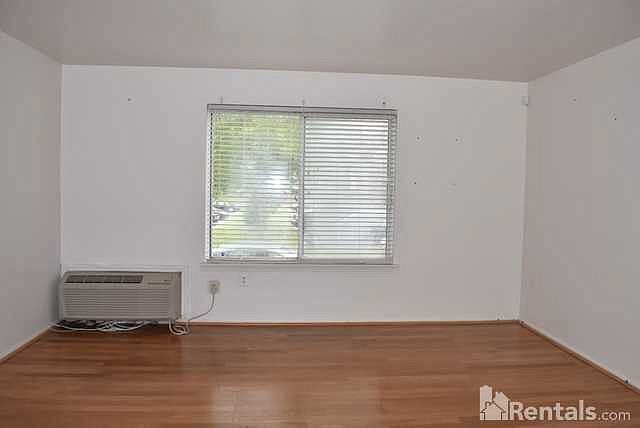 Living Room - 36 Eton Way