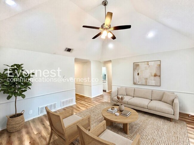 Foto del edificio - 7316 Glen Haven Dr