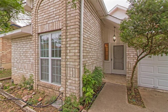 Building Photo - 14207 Anita Marie Ln