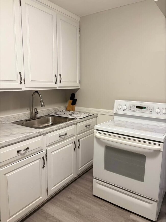 Foto del edificio - 1507 Centre St