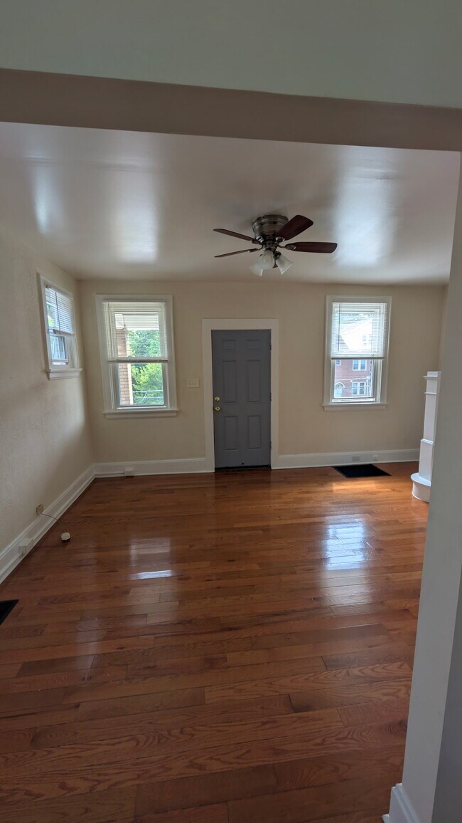 Foto del edificio - 1261 Rutledge Ave