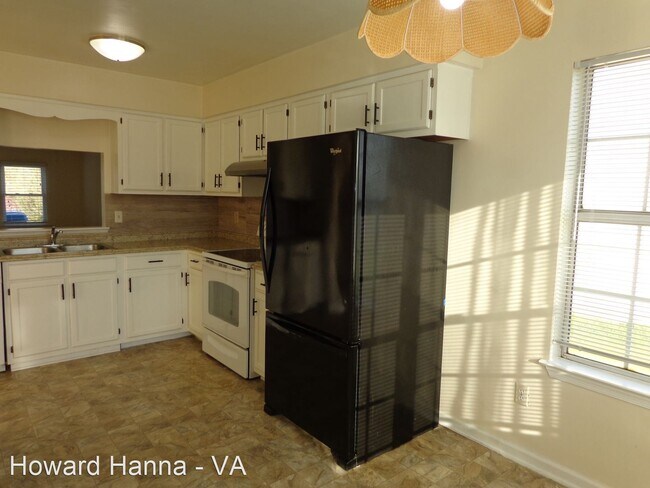 Building Photo - 3 br, 2 bath House - 1037 Casanova Drive