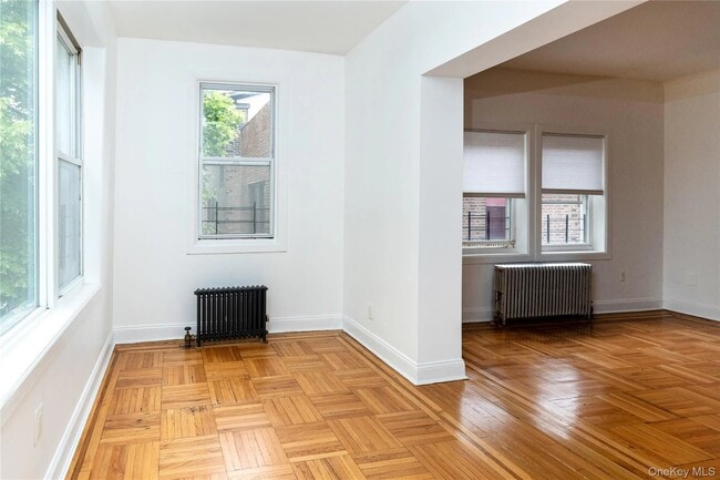 Building Photo - 3555 Netherland Ave