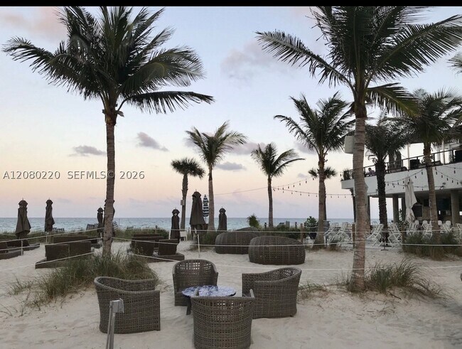 Building Photo - 4111 S Ocean Dr