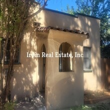 Building Photo - 520 Bodem St