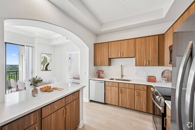 Building Photo - 4550 Cherry Creek