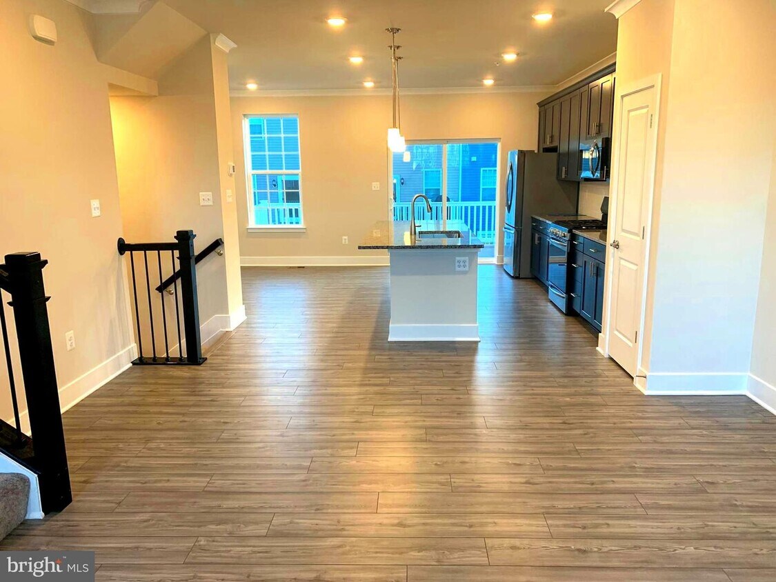 2104 Devine Rd, Woodlawn, MD 21244 Townhouse for Rent in Woodlawn, MD