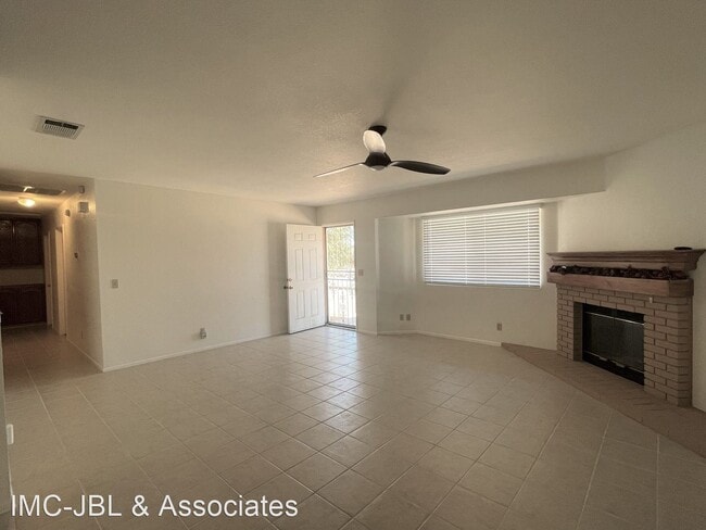 Building Photo - 3 br, 2 bath House - 8824 Bay Ave.