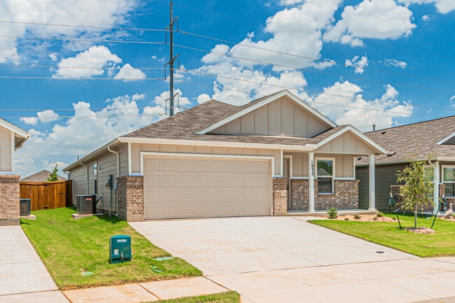 Photo - 1932 Ventasso Blvd (Providence Village, TX) House