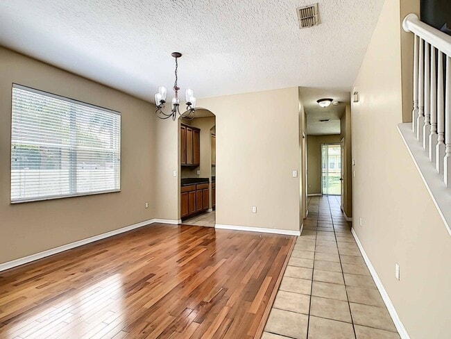 Building Photo - Amazing 4/2.5/2 in the Beautiful Windermere Neighborhood, Summerport