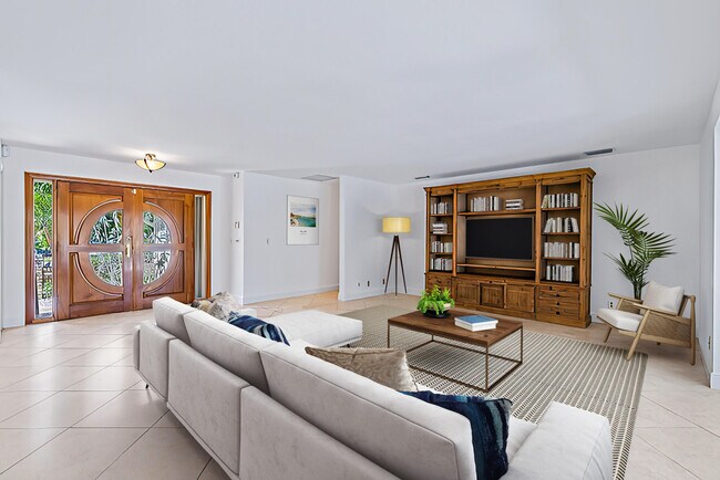 Building Photo - 1498 Point Way