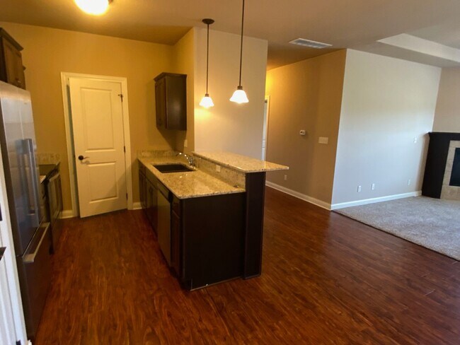 Building Photo - 2805 Northridge Pkwy