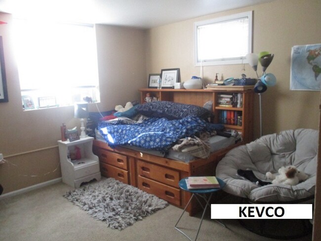 Foto del edificio - 1236 Maple St