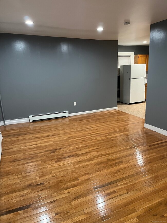 Building Photo - 60 S Whitney St