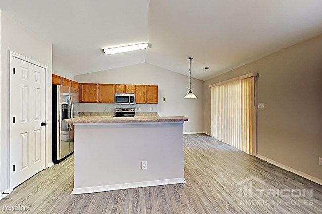 Building Photo - 1017 Narcissus Ct