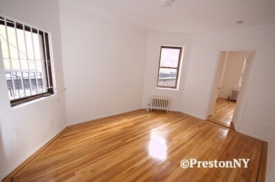 Building Photo - 132 W 15th St