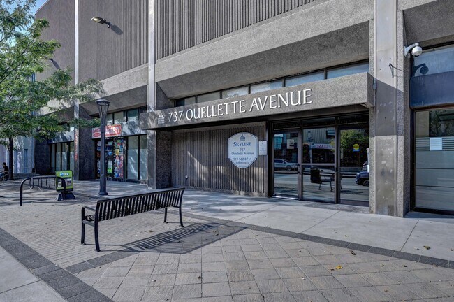 Photo du bâtiment - Ouellette Tower