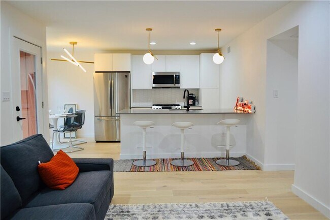 Foto del edificio - 400 E 30th St
