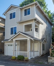 Building Photo - 11719 12th Ave W