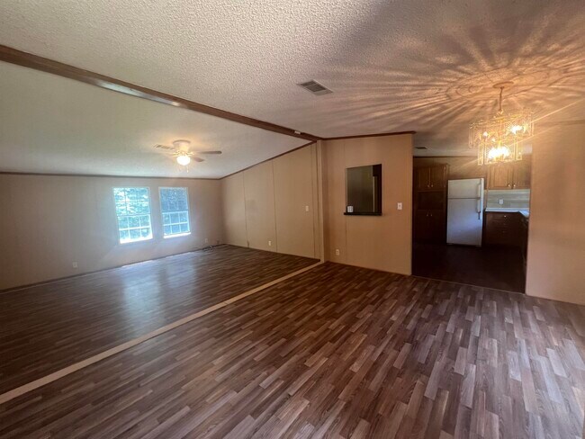 Foto del edificio - 228 Bruce Rd