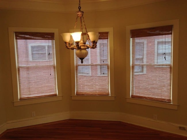 Building Photo - 411 E Livingston St