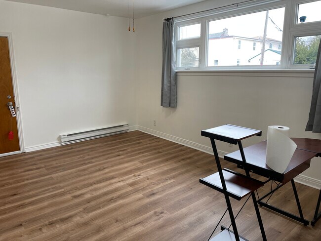 Photo du bâtiment - 208 Ste-Monique St