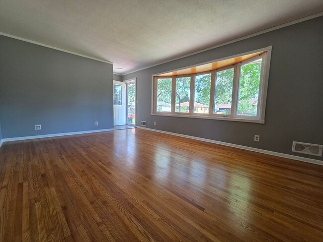 Foto del edificio - Renovated Beauty in Spring Lake Park