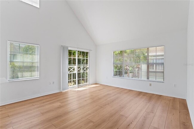 Foto del edificio - 10454 White Lake Ct