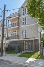 Building Photo - 710 Schwartz St
