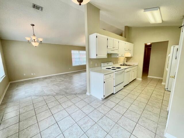 Foto del edificio - 9414 Pine Lily Ct