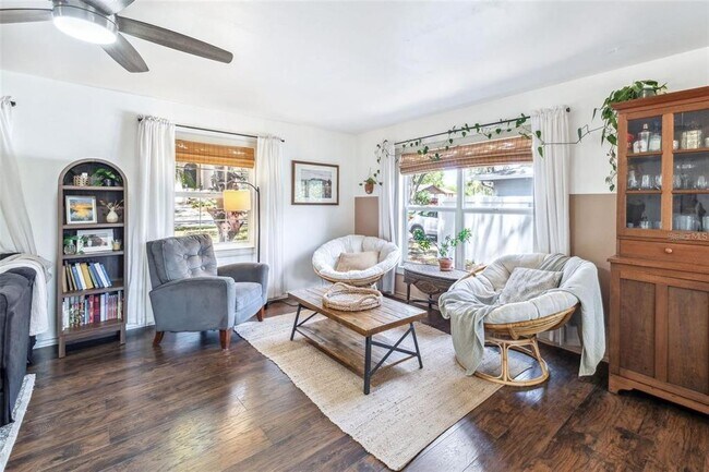 Foto del edificio - 8619 Veridian Dr