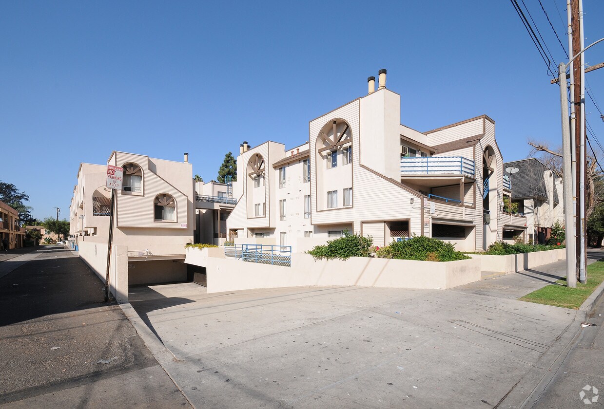 Foto del exterior - 1324-1330 French St